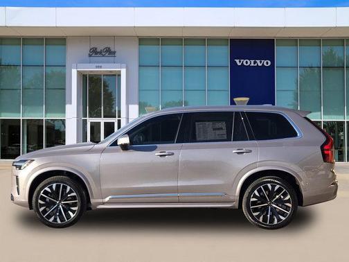 2026 Volvo XC90 B5 Plus 7-Seater