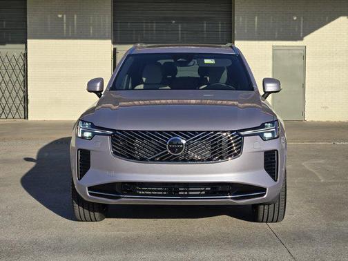 2026 Volvo XC90 B5 Plus 7-Seater