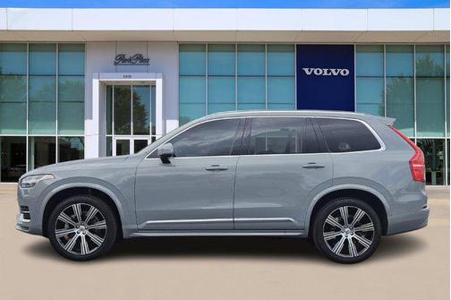 2024 Volvo XC90 B6 Plus Bright Theme 7-Seater