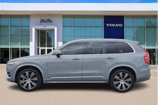 2024 Volvo XC90 B6 Plus Bright Theme 7-Seater