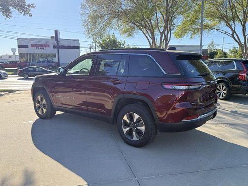 2024 Jeep Grand Cherokee 4xe Base