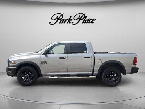 Billet Silver Metallic Clearcoat 2024 RAM 1500 Classic Warlock Crew Cab 4x4 5'7' Box
