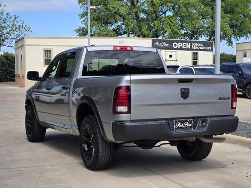 Billet Silver Metallic Clearcoat 2024 RAM 1500 Classic Warlock Crew Cab 4x4 5'7' Box