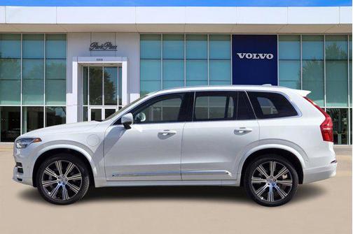 2024 Volvo XC90 Recharge Plug-In Hybrid T8 Plus Bright Theme 7-Seater