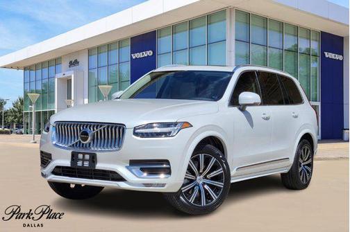 2025 Volvo XC90 B5 Core