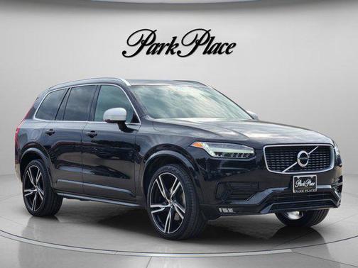 Onyx Black Metallic 2019 Volvo XC90 T5 R-Design