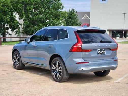2022 Volvo XC60 B5 Inscription