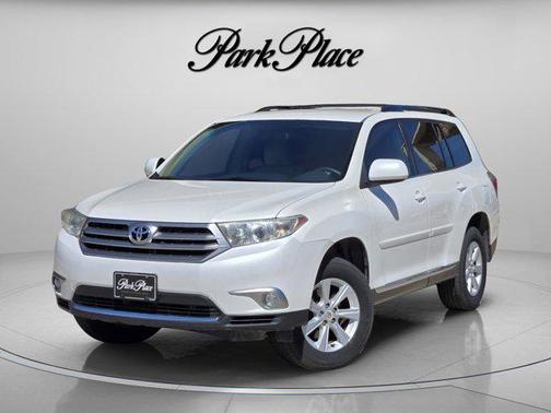 Blizzard Pearl 2011 Toyota Highlander Base