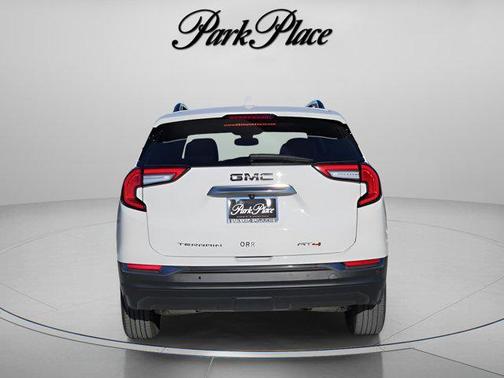 2022 GMC Terrain AWD AT4