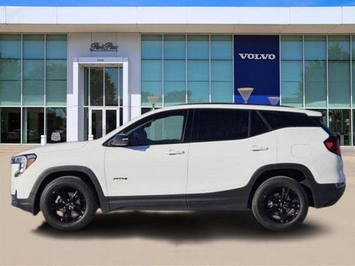 2022 GMC Terrain AWD AT4