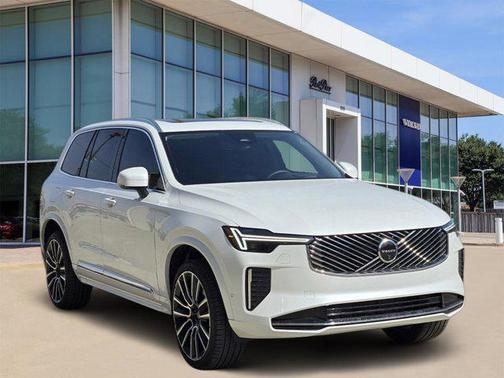 2025 Volvo XC90 B6 Ultra