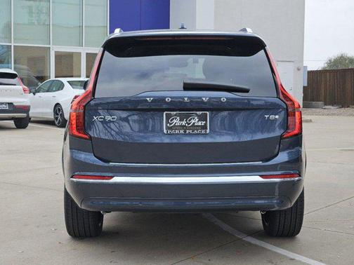 2025 Volvo XC90 Plug-In Hybrid T8 Plus 7-Seater