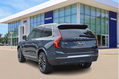 2025 Volvo XC90 Plug-In Hybrid T8 Plus 7-Seater