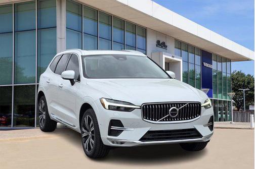 2023 Volvo XC60 B5 Plus Bright Theme