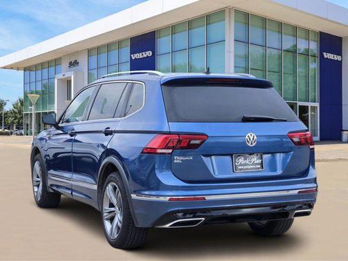2019 Volkswagen Tiguan 2.0T SEL R-Line