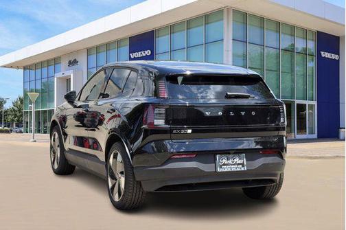 2025 Volvo EX30 Twin Motor Plus