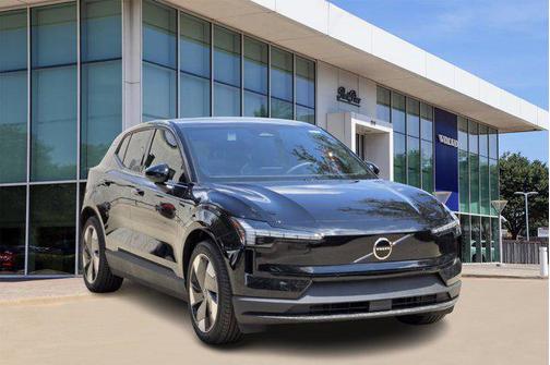 2025 Volvo EX30 Twin Motor Plus