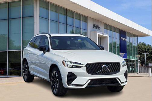 2026 Volvo XC60 B5 Plus