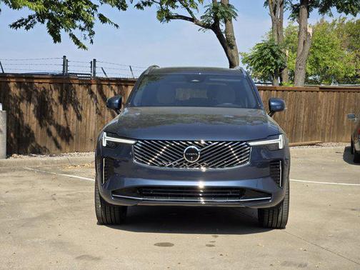 2026 Volvo XC90 B5 Plus 7-Seater