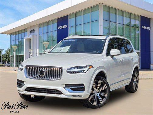 2025 Volvo XC90 B6 Plus 7-Seater