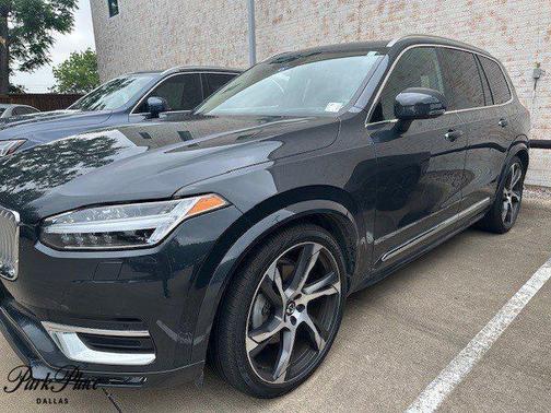 2022 Volvo XC90 T6 Inscription