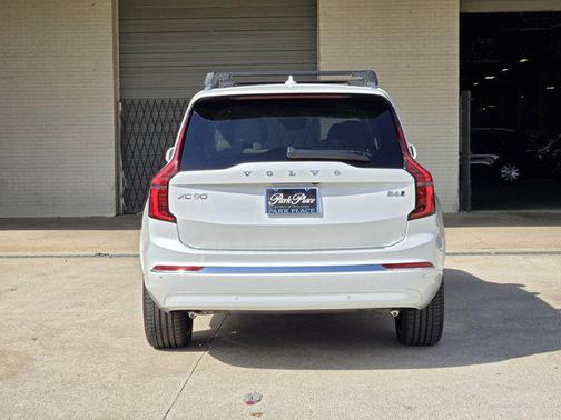 2026 Volvo XC90 B6 Ultra 7-Seater