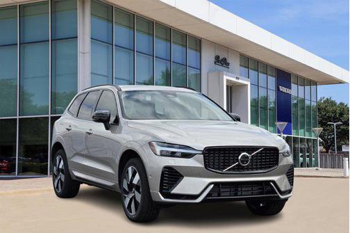 2025 Volvo XC60 Plug-In Hybrid T8 Plus