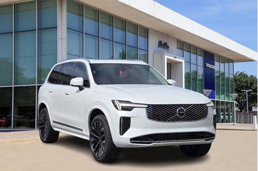 2025 Volvo XC90 B5 Plus 7-Seater