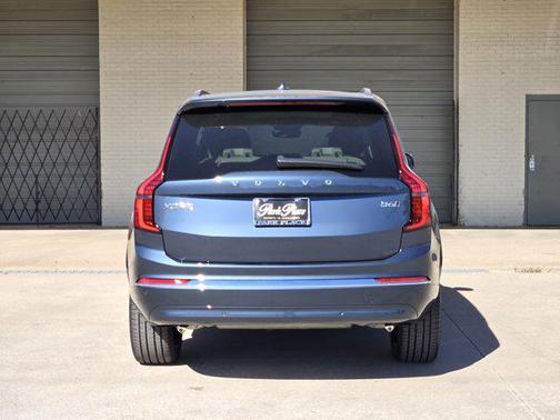 2026 Volvo XC90 B6 Ultra 7-Seater