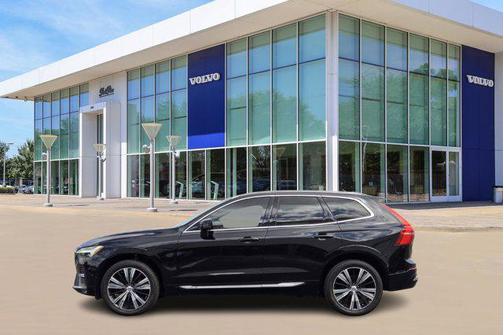 2022 Volvo XC60 B5 Inscription