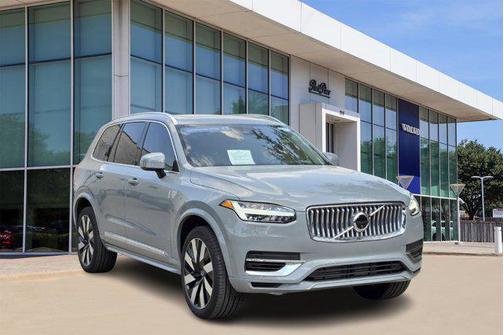 2025 Volvo XC90 Plug-In Hybrid T8 Plus 7-Seater