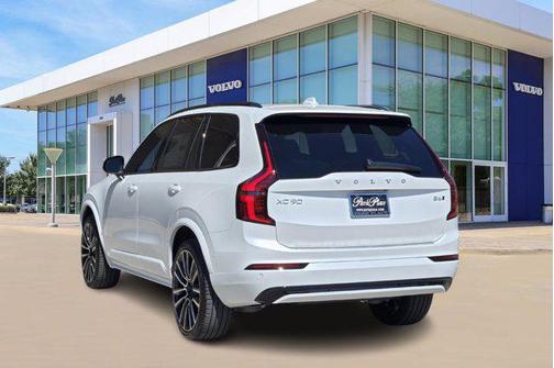 2026 Volvo XC90 B6 Ultra Dark Theme 6-Seater