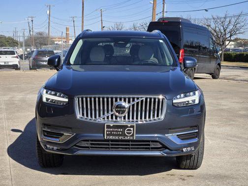 2025 Volvo XC90 B6 Ultra