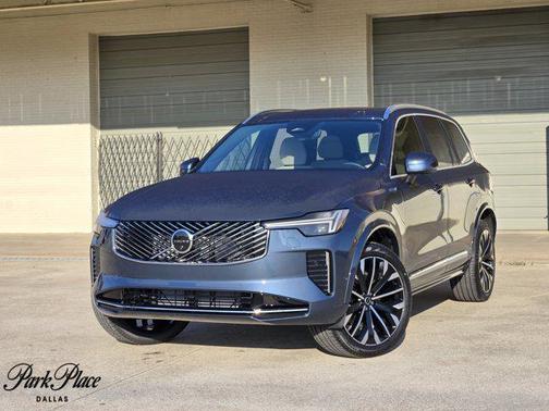 2026 Volvo XC90 B6 Plus 7-Seater