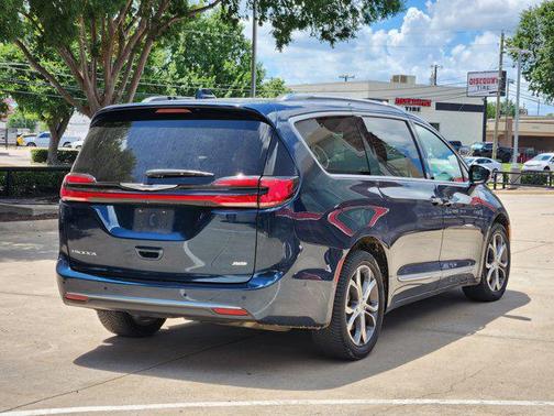 2021 Chrysler Pacifica L