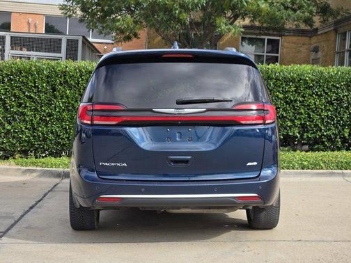 2021 Chrysler Pacifica L
