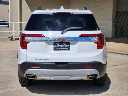 2023 GMC Acadia FWD SLT