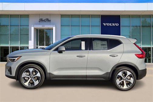 2025 Volvo XC60 Plug-In Hybrid T8 Plus