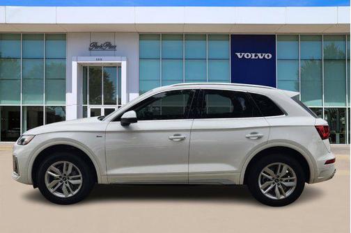 2022 Audi Q5 45 S line Premium
