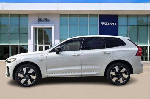 2025 Volvo XC60 Plug-In Hybrid T8 Plus
