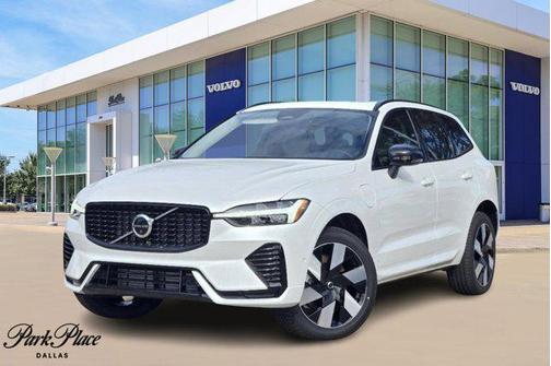 2025 Volvo XC60 Plug-In Hybrid T8 Plus