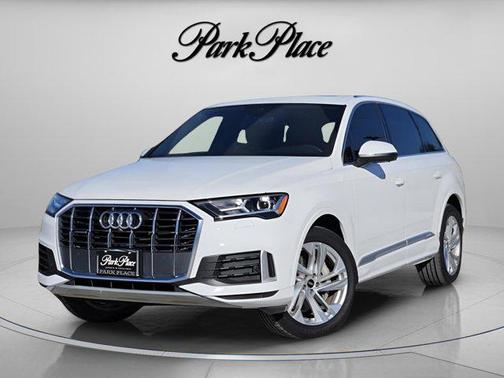 2022 Audi Q7 45 Premium