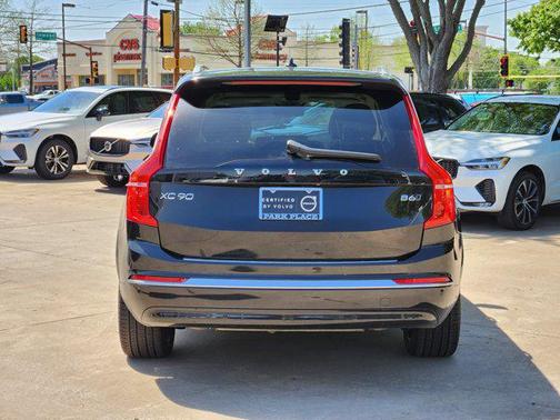 2025 Volvo XC90 B6 Ultra