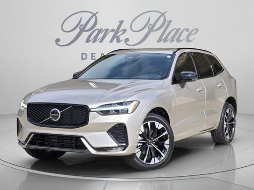 Bright Dusk Metallic 2026 Volvo XC60 B5 Plus