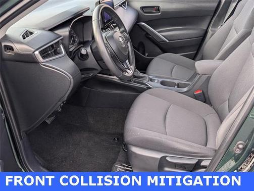 2023 Toyota Corolla Cross LE