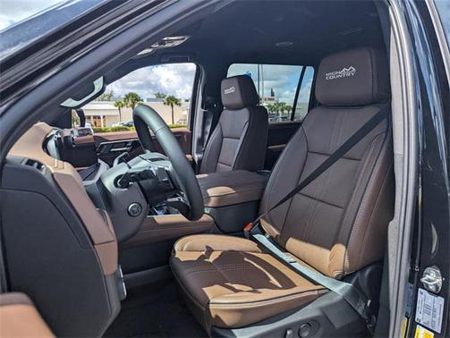 2025 Chevrolet Suburban 2WD High Country