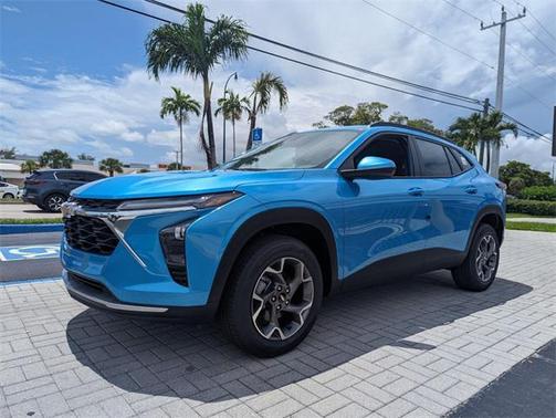 2025 Chevrolet Trax LT