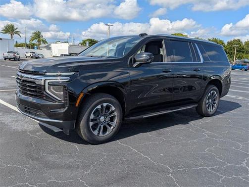 2026 Chevrolet Suburban LS