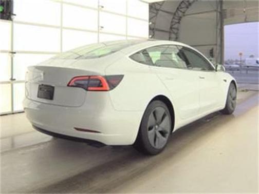 2020 Tesla Model 3 Standard Range