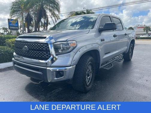 2018 Toyota Tundra SR5